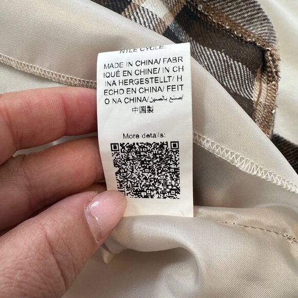 Plaid High-Waisted Wool-Feel Fall or Winter Mini Skirt 1X - Picture 11 of 12